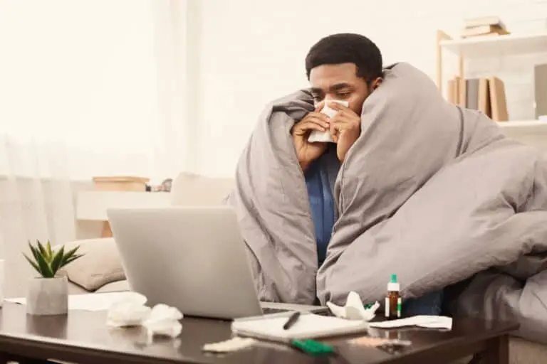 15 Important Tips To Avoid Getting Sick at College